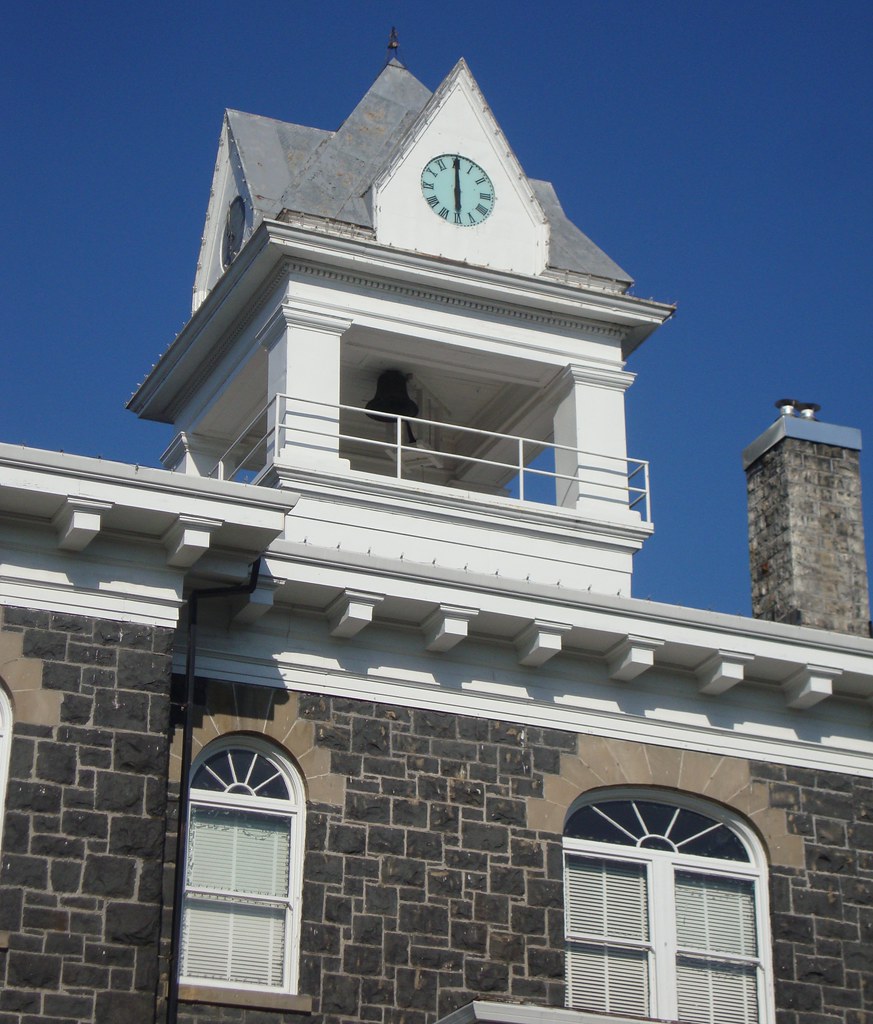 Columbia County Courthouse Tower (Saint Helens, Oregon) Flickr