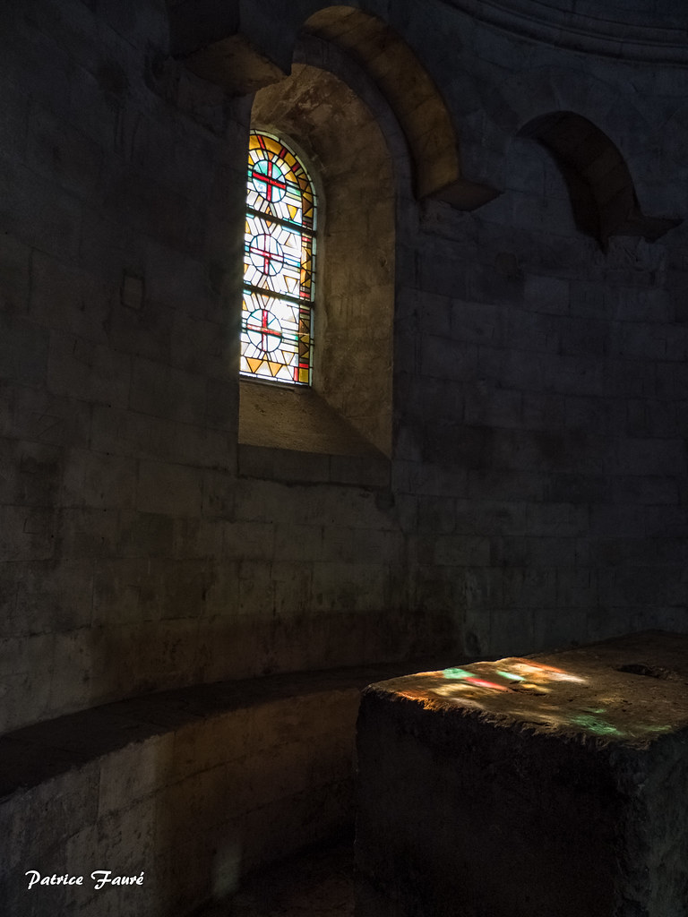 Les Alyscamps Arles Eglise St Honorat des Alyscamps Patrice Fauré