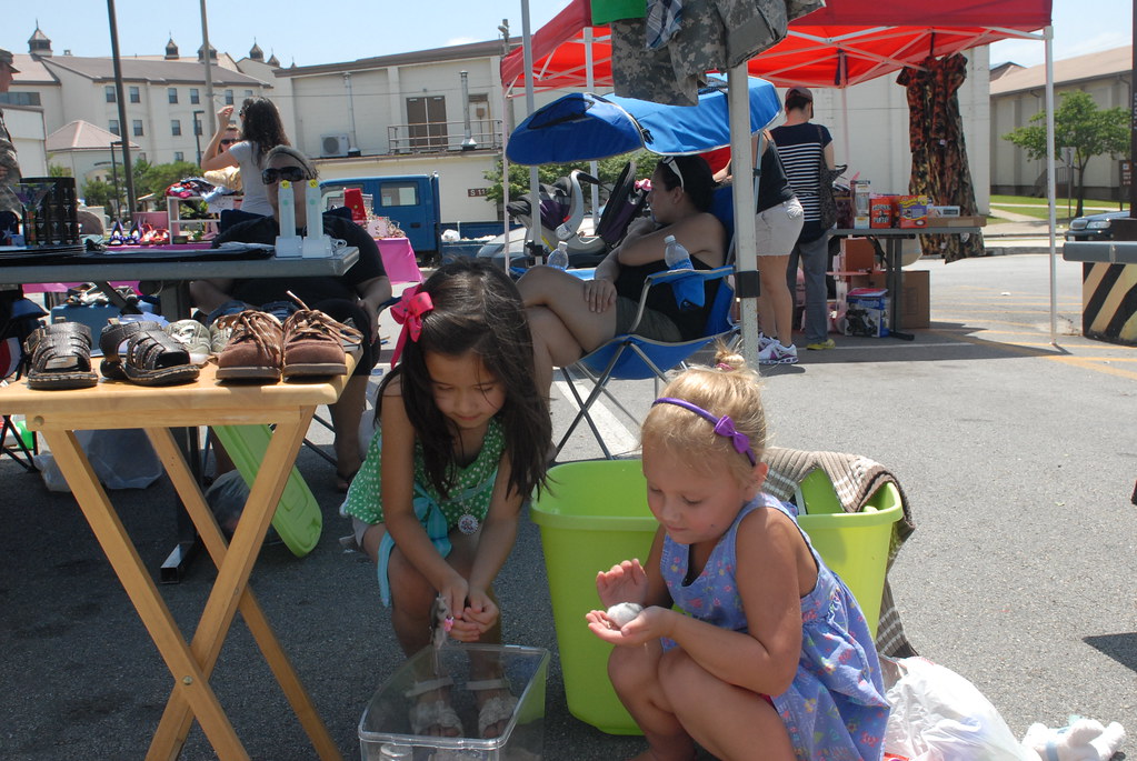 Community Yard Sale U.S. Army Garrison Humphreys, South … Flickr