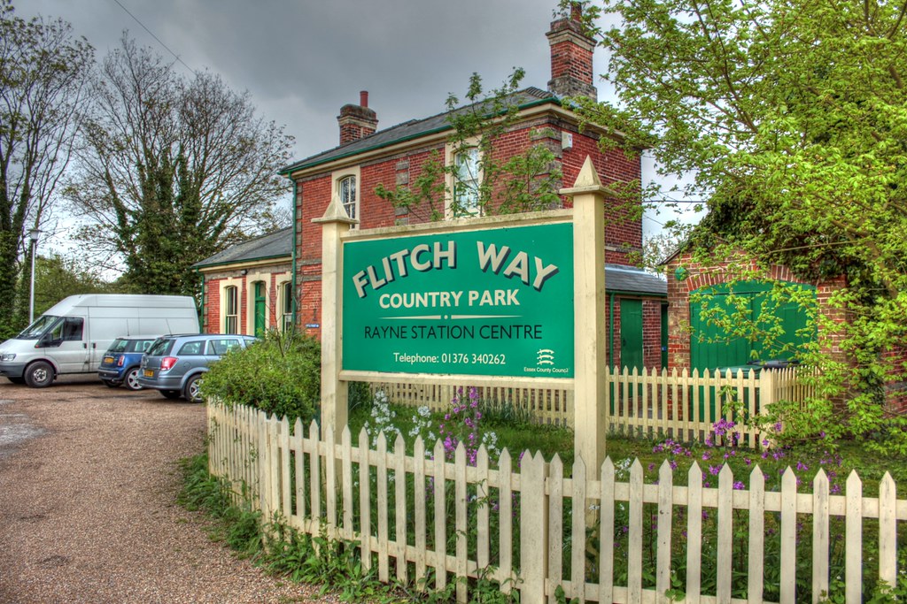 Rayne Railway Station Tonemapped picture of Rayne Railway … Flickr