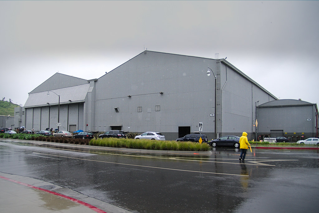 Building 15 & 14 Building 15, the Hughes Cargo Building, w… Flickr