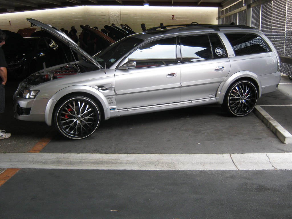 Holden Owners Club Show. Hamilton. 2003 05 Holden HSV Av… Flickr