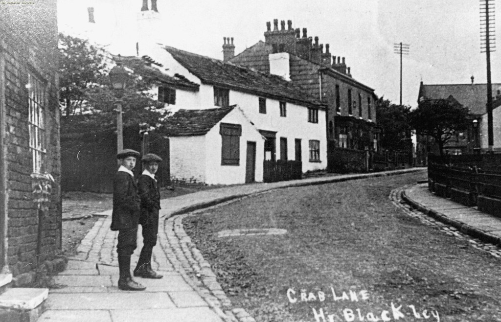 Crab Lane, Blackley, 1908 GB127.Local Images Collection/M1… Flickr