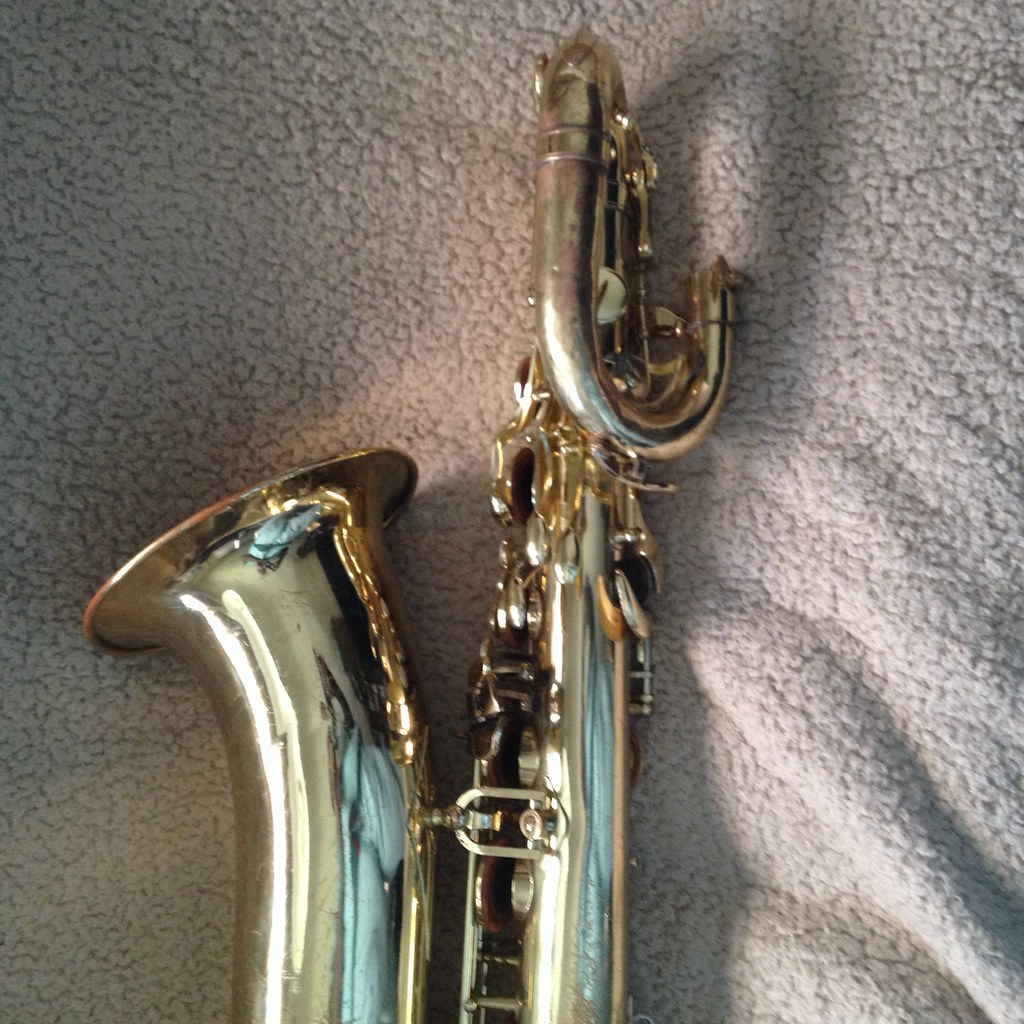 040614 Pictures 024 YAMAHA 52 BARITONE SAXOPHONE Zohndell Johnson