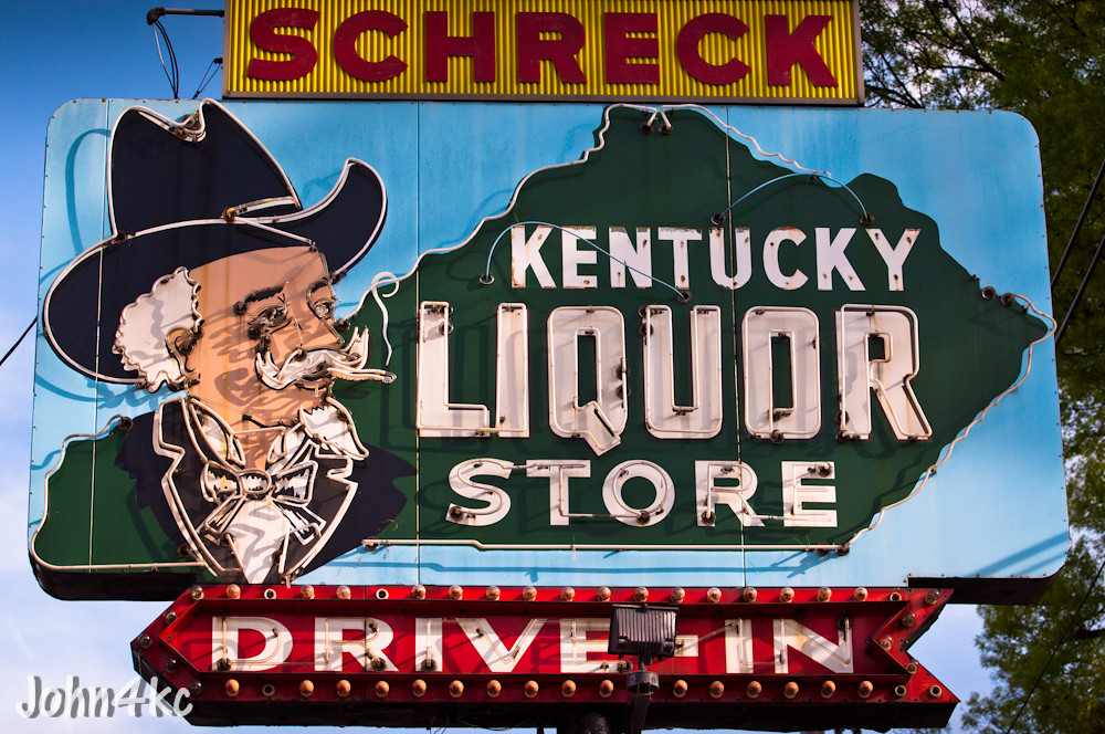 Schreck Kentucky Liquor Store Awesome neon in Louisville, … Flickr
