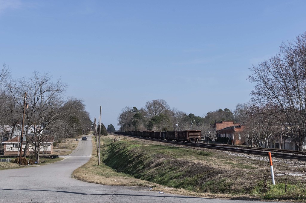 Union Point Train passing through Union Point, jwcjr Flickr