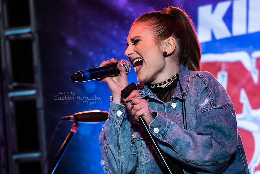 Daya 12/02/2016 17 Daya performing live at the 102.7 KIIS… Flickr