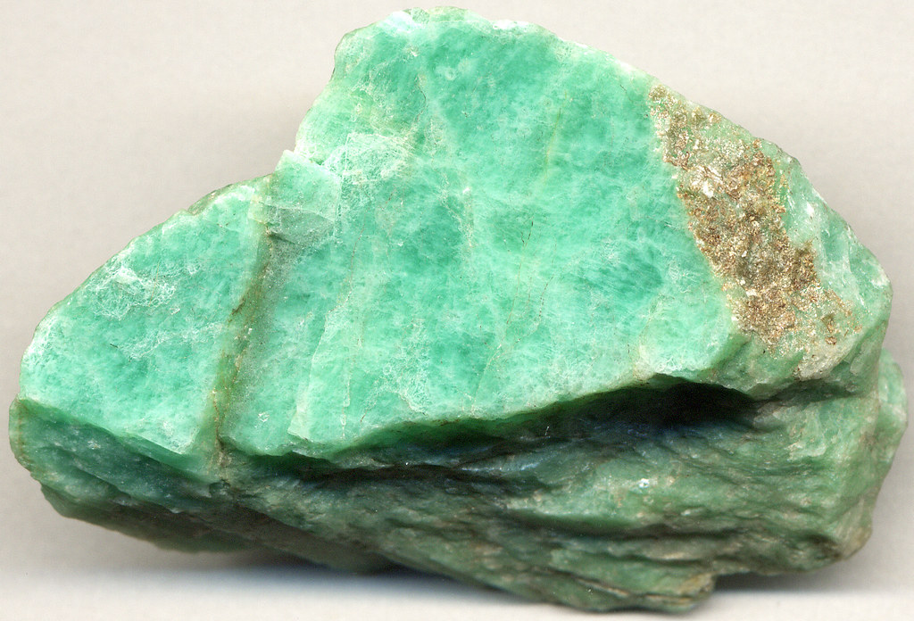Amazonite 2 Amazonite (= green microcline feldspar) (4.7 c… Flickr