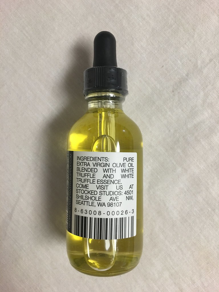 truffle oil, ingredients label Annie TanYee Flickr