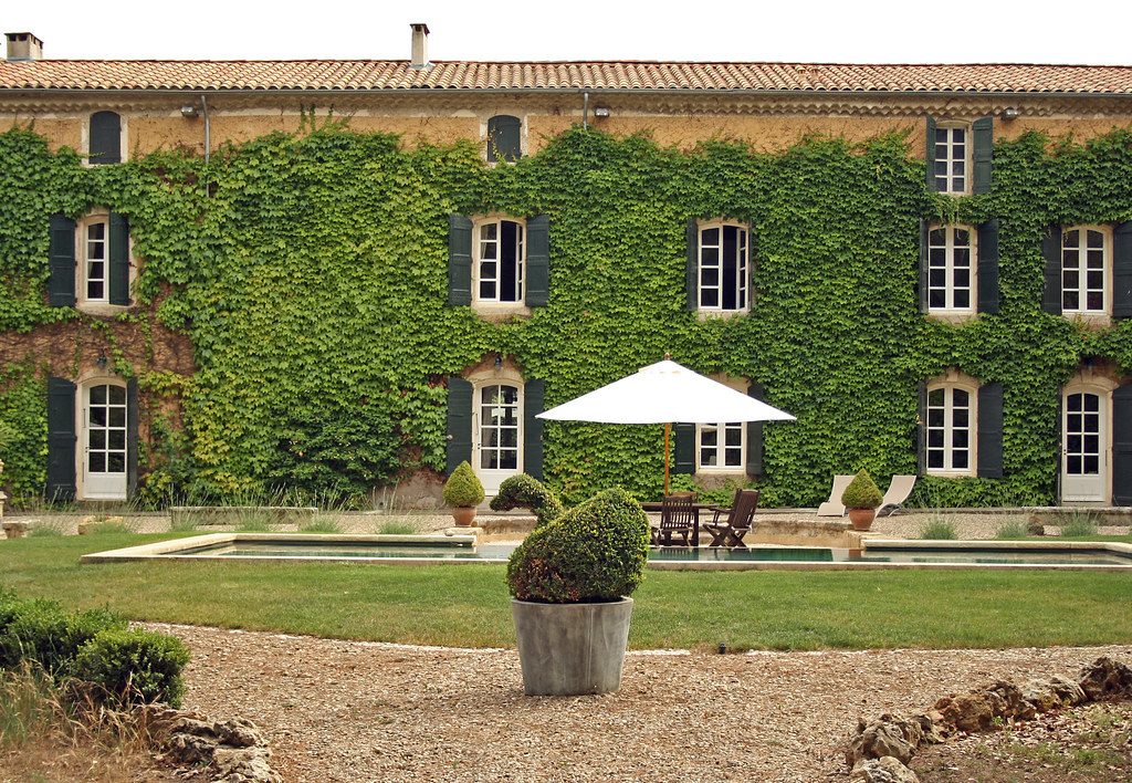 Domaine St Hilaire Luxury B&B, winery and vineyard in Lang… Flickr