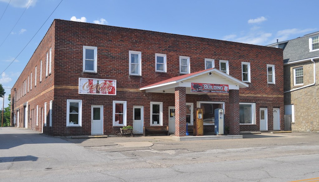 Harrisville Building Former hotel? Gas station? Only the c… Flickr