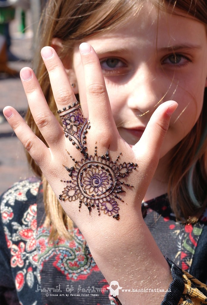 Henna Kid i did a lot of henna mandala's today cause i had… Flickr
