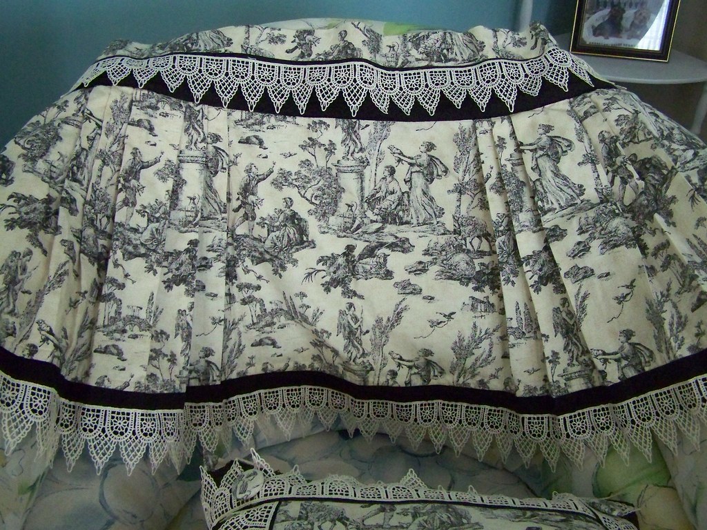 Black & cream valance with lace trim brenda.foulk Flickr