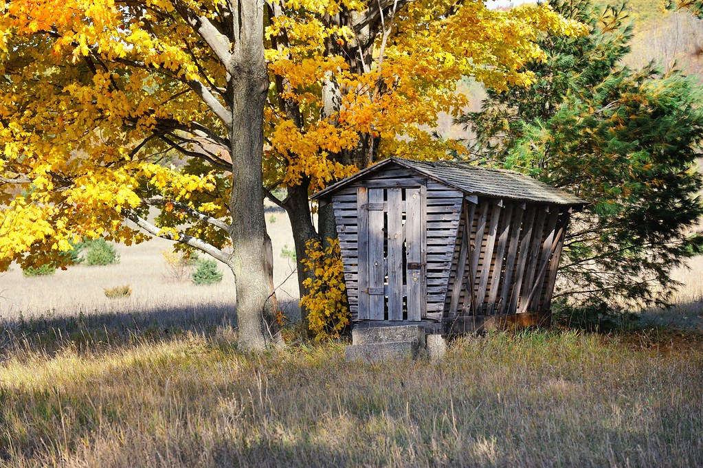 "The Old CornCrib" Historic (Martin Basch Farm) Port Onei… Flickr