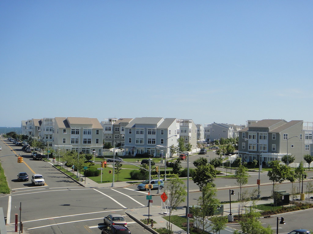 Arverne By The Sea Viewed from the Beach 67th Street Atra… Flickr