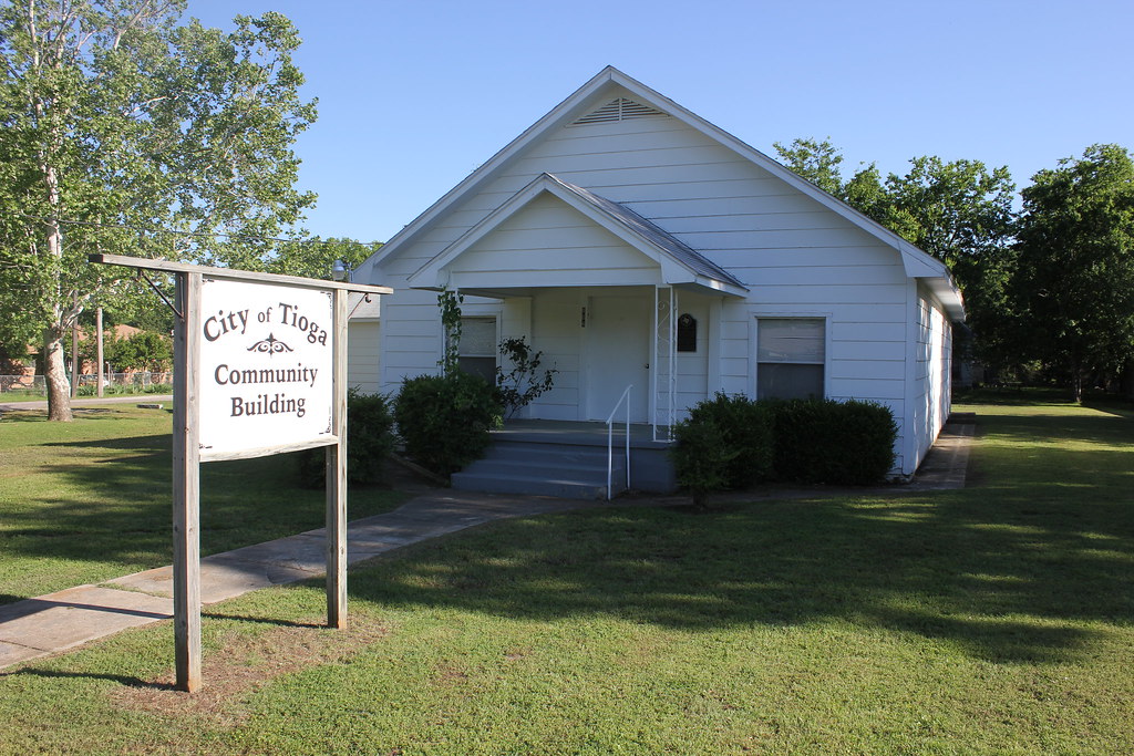 Primitive Baptist Church, Tioga, Texas A THM. Now the comm… Flickr
