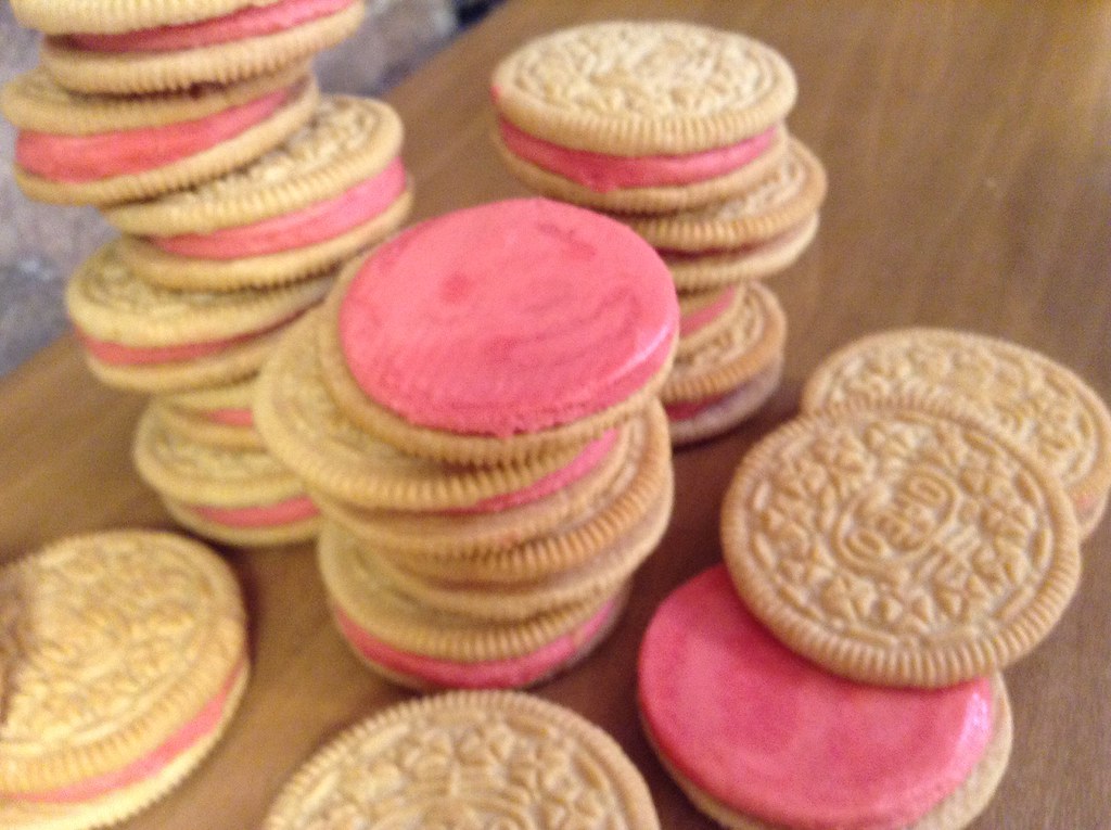 Oreo Cookies, Fruit Punch Oreo Cookies Fruit Punch Special… Flickr