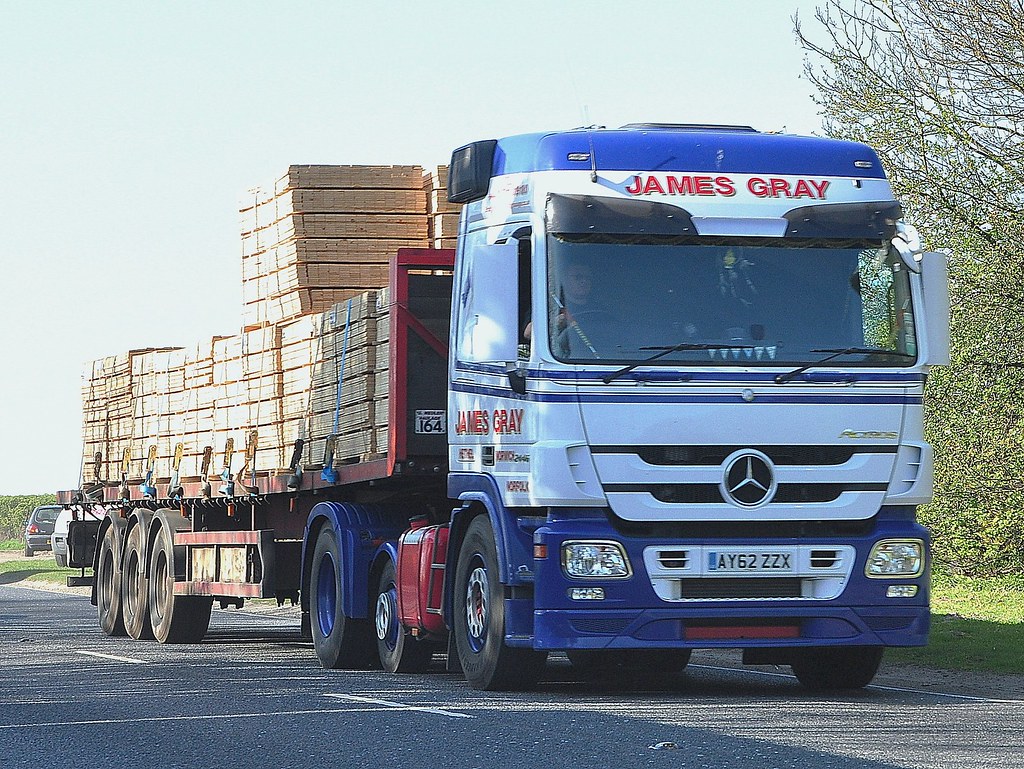 Mercedes Actros AY62 ZZS James Gray [Hethel Norfolk] Flickr
