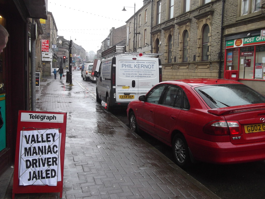 Lower Deardengate, Haslingden A CAR thief who led police o… Flickr