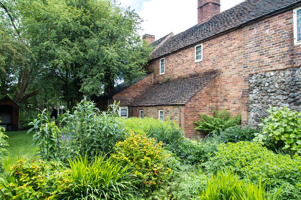 Station Road Cottages Black Country Living Museum The gard… Flickr