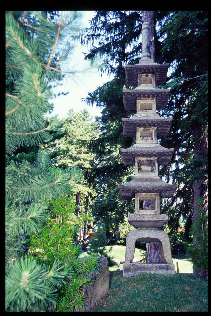 Japanese Garden Stone Pagoda 07199902B14 Sonnenberg Gardens Flickr