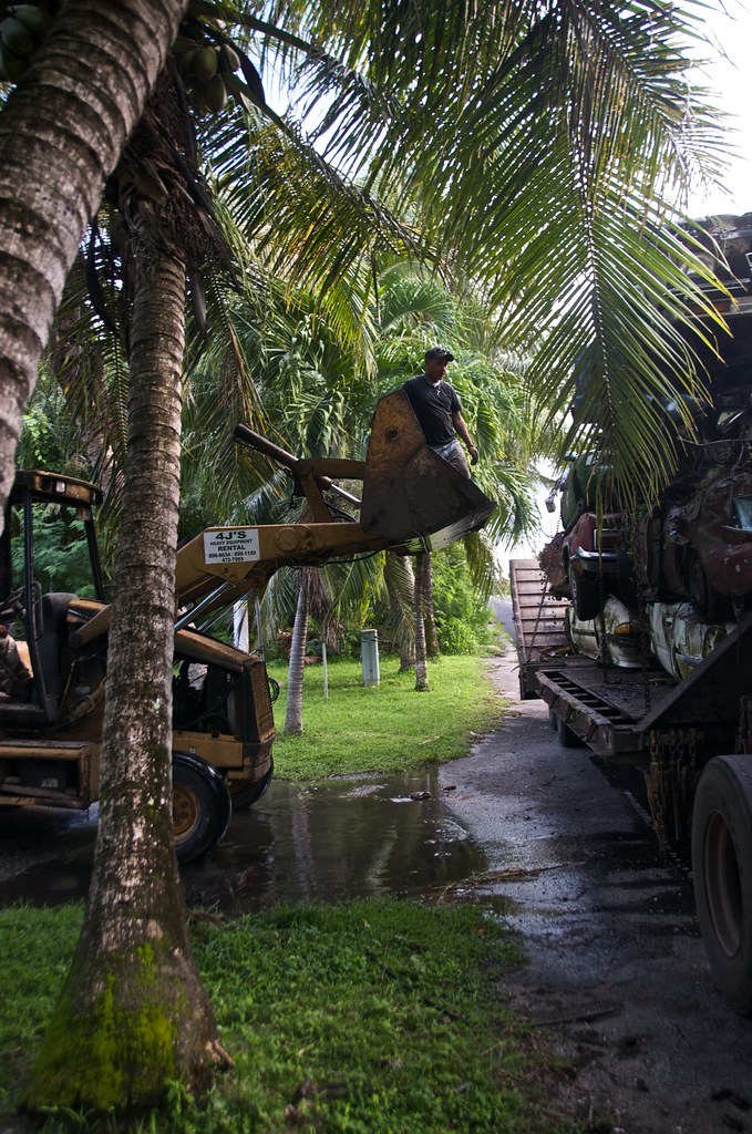 Guam Car Wreck Removal Pulling Car wrecks from the landsca… Flickr