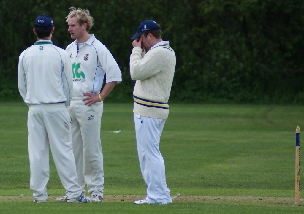 Cricket, Stony Stratford v Horton House, 05/05/2012 Flickr