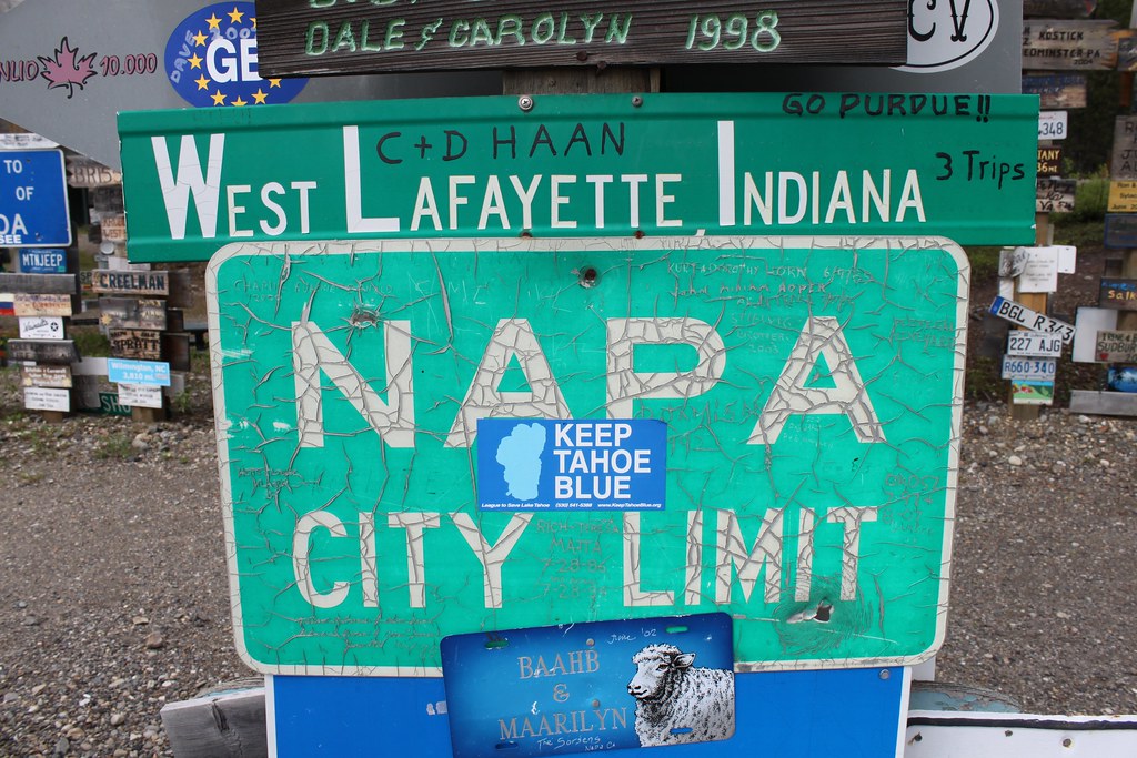 Seattle to Anchorage Sign Post Forest in Watson Lake, Yuk… Flickr