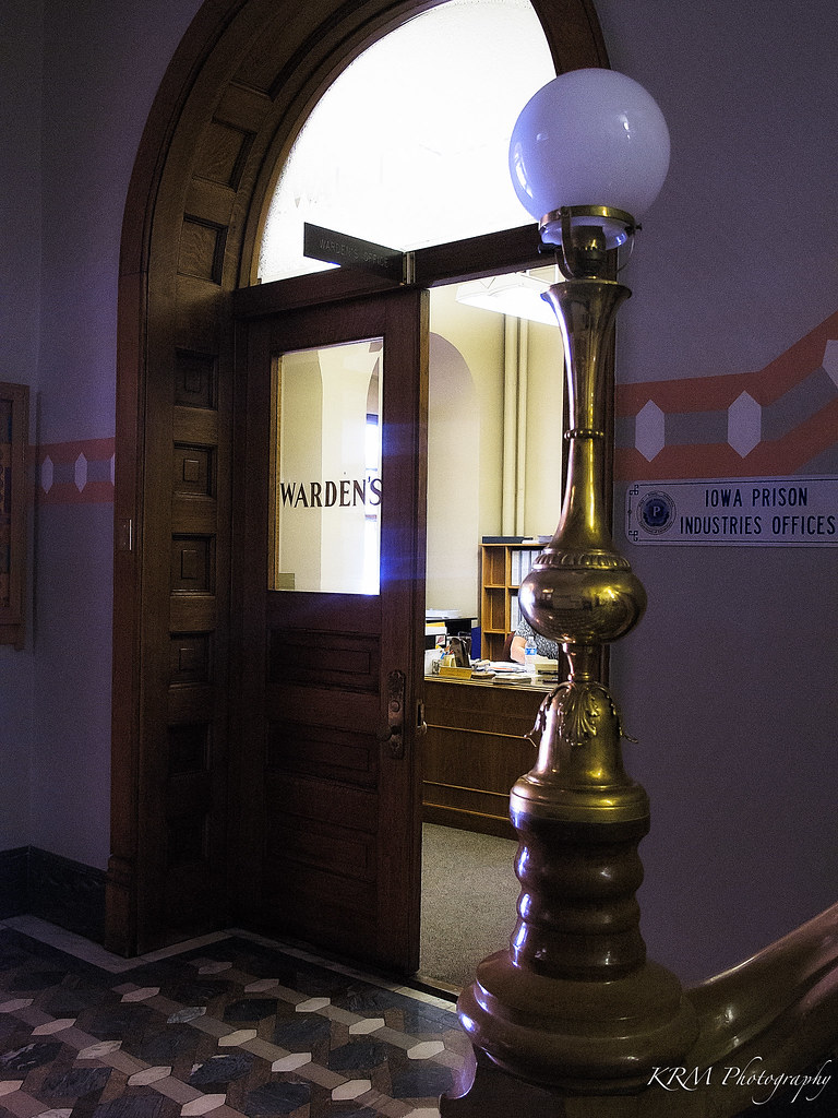 The Warden's Office Iowa State Penitentiary in Anamosa. … Flickr