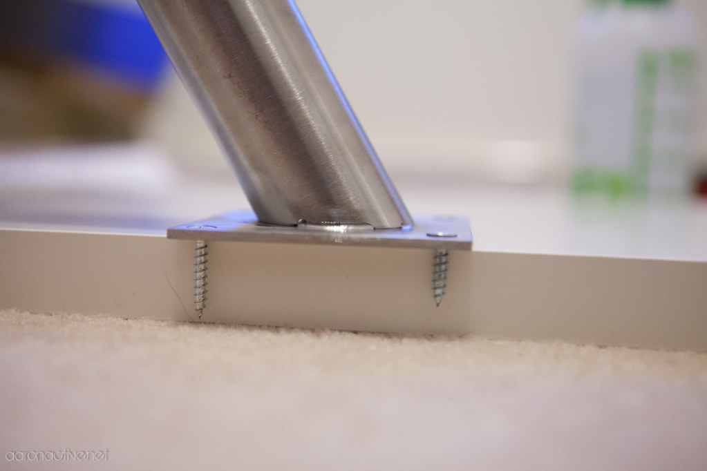 Ikea MICKE Desk Hack Need longer screws. The screws that… Flickr