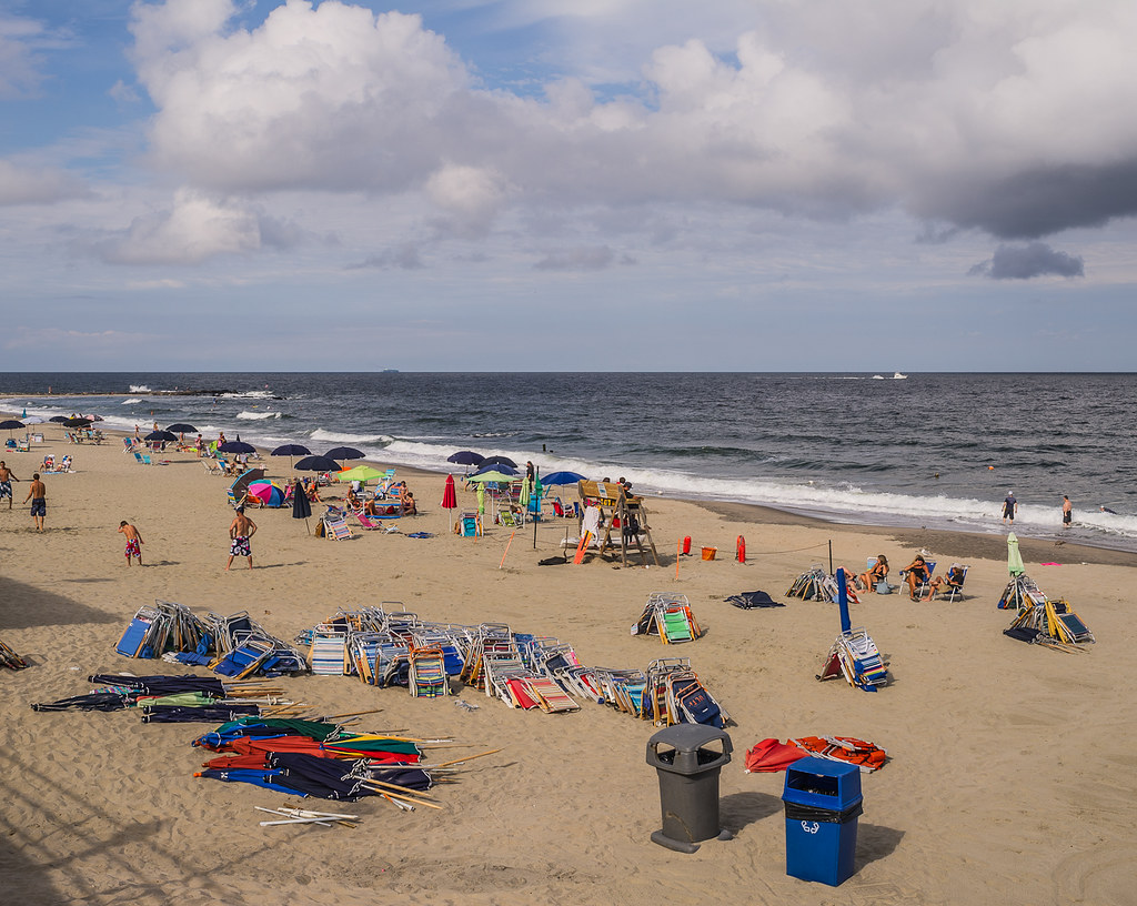 Allenhurst, New Jersey Afternoon at the Allenhurst Beach C… Flickr