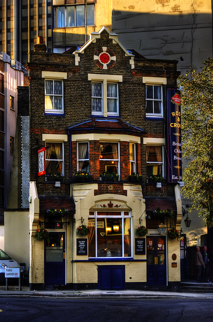 Rose & Crown UK, London, Waterloo About the Pub A pub in a… Flickr