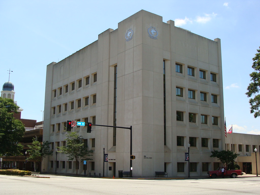 Griffin, Ga. City Hall Founded in 1840. County seat of Spa… Flickr