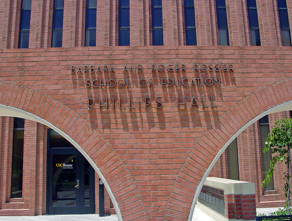03b USC Phillips Hall (E) Waite Phillips Hall and The … Flickr