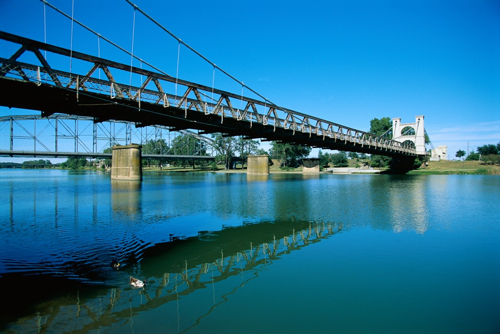 Suspension Bridge over Brazos River, Waco, Texas, USA Flickr