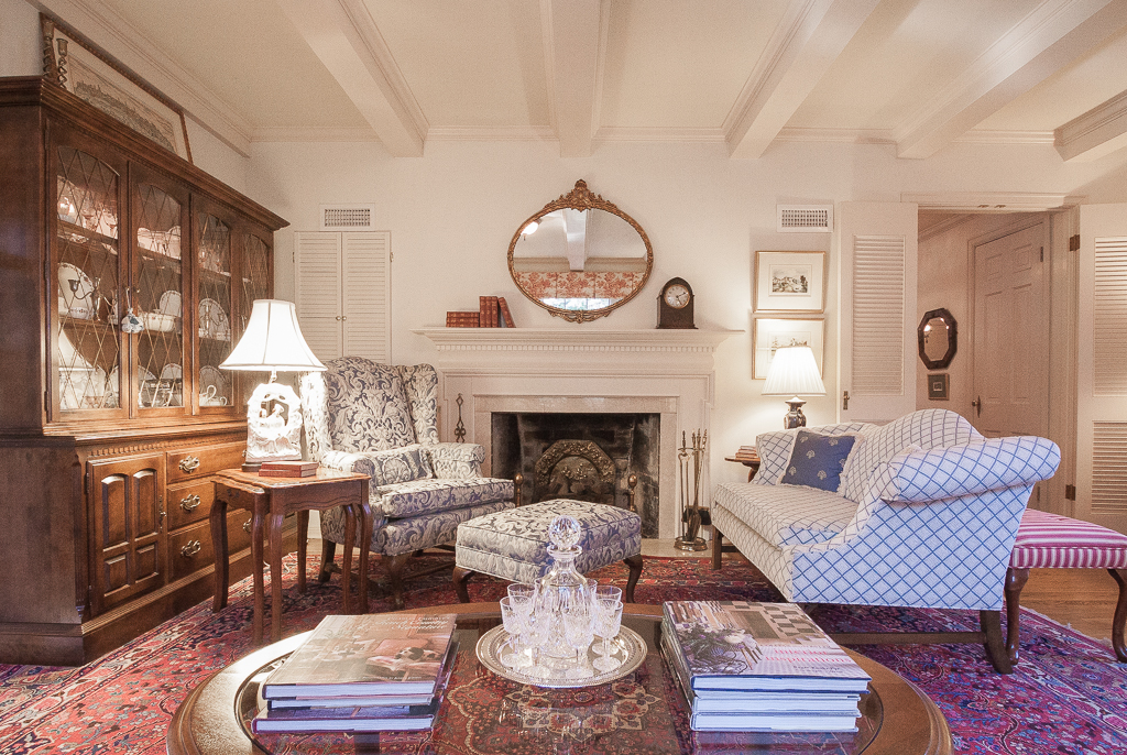 809 Magdeline Dr, Maple Bluff, Madison, WI home for sale l… Flickr