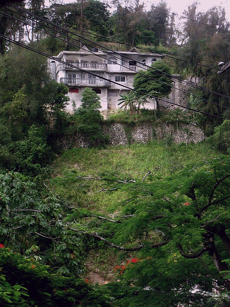 house off of a mountain road in Fermathe, Haiti. i wanna wake up