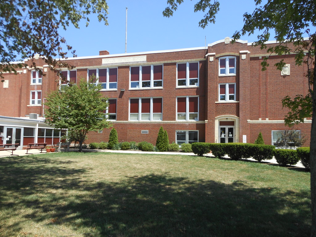 072112 Vanlue District School; Vanlue, Ohio (11) Aaron Turner Flickr