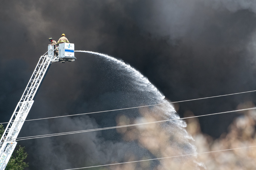 Duncan Fire Department at Butte Knit fire in Spartanburg S… Flickr