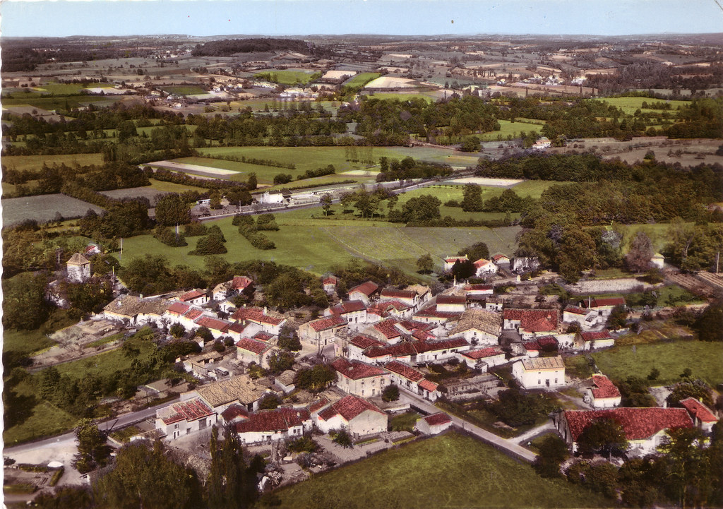 bourg du bost, vue aérienne alain burosse Flickr