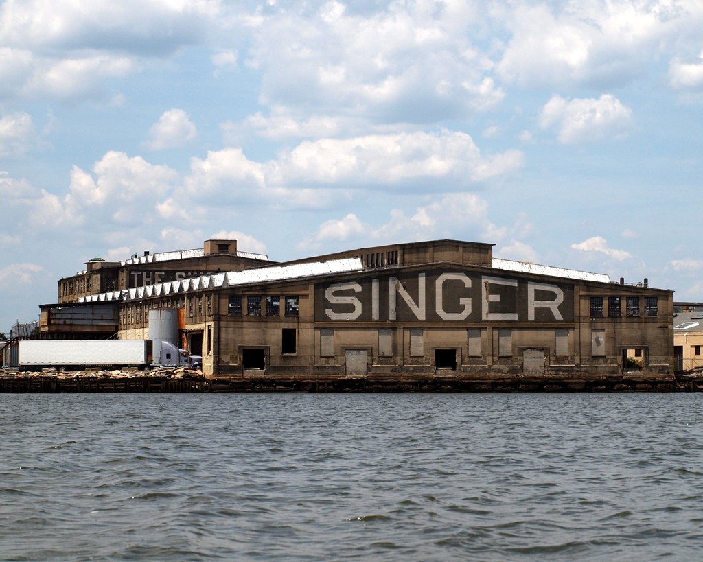 Singer Sewing Machine Factory, Newark Bay, Elizabeth, New … Flickr