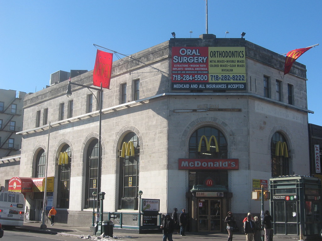Lincoln Savings Bank, Flatbush ExLincoln Savings Bank (19… Flickr