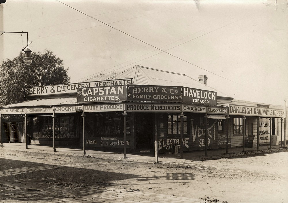 Berry & Co; Oakleigh Railway Stores (exterior) Shows the e… Flickr