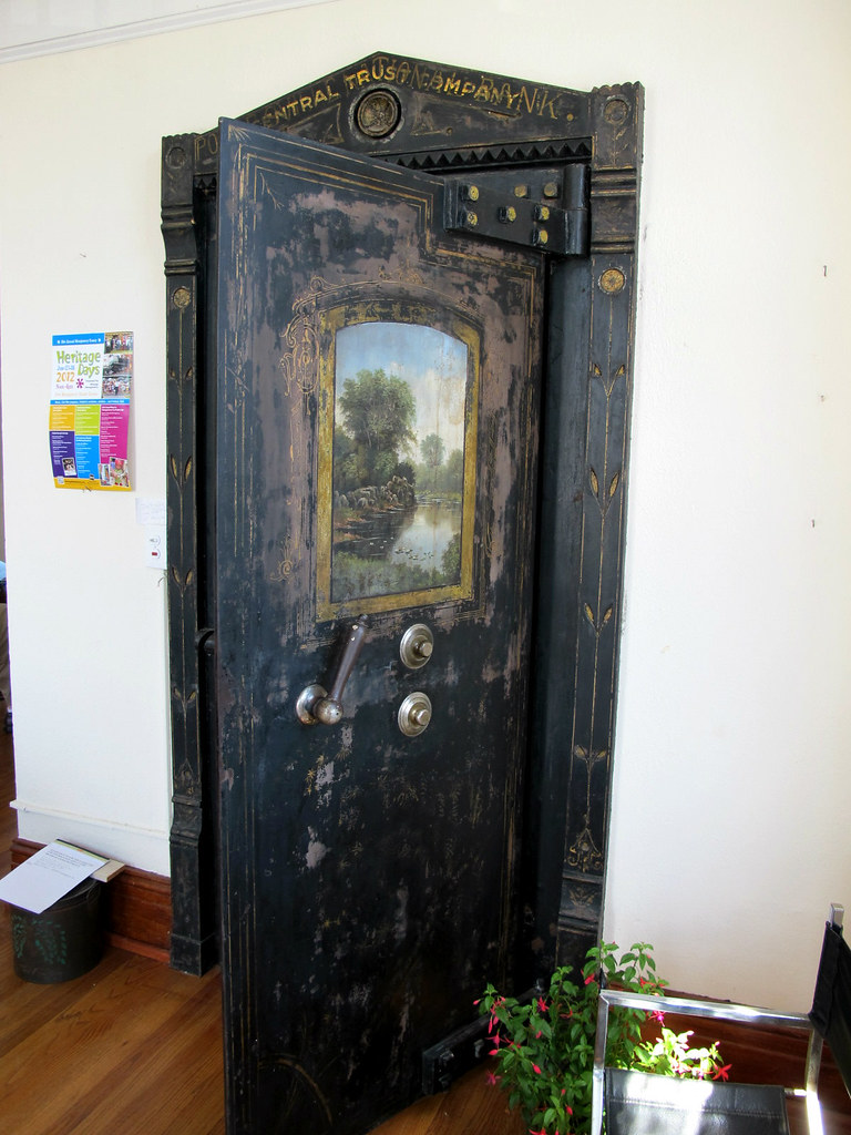 Safe, Poolesville Town Hall, Montgomery County IMG_2662 Flickr