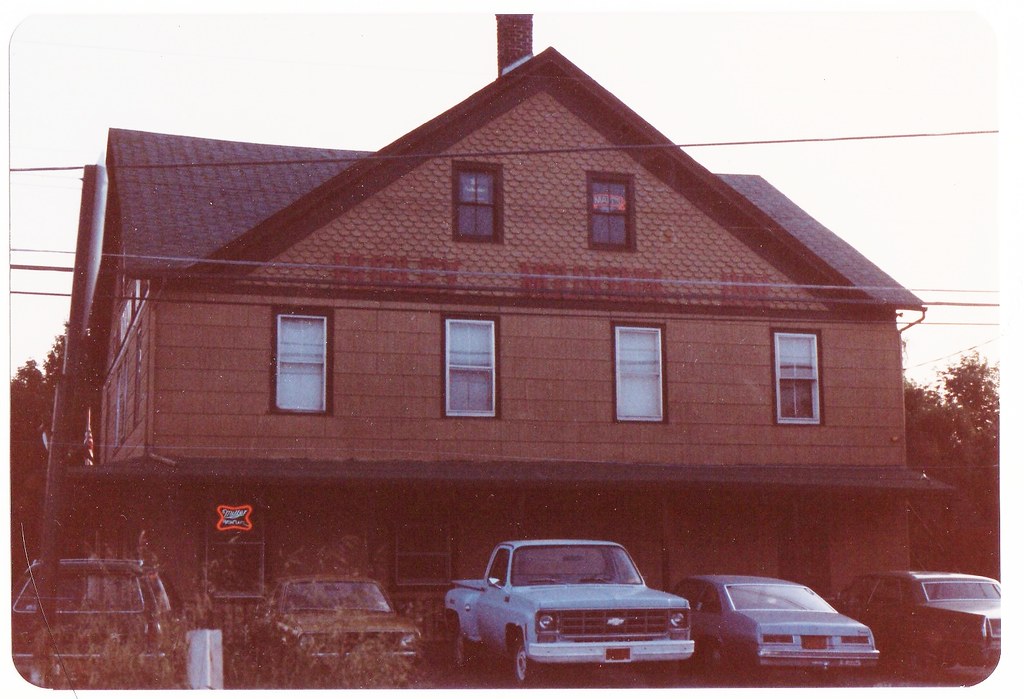 THE HURLEY MT INN JUNE 1983 Seen on June 21,1983 in Hurley… Flickr