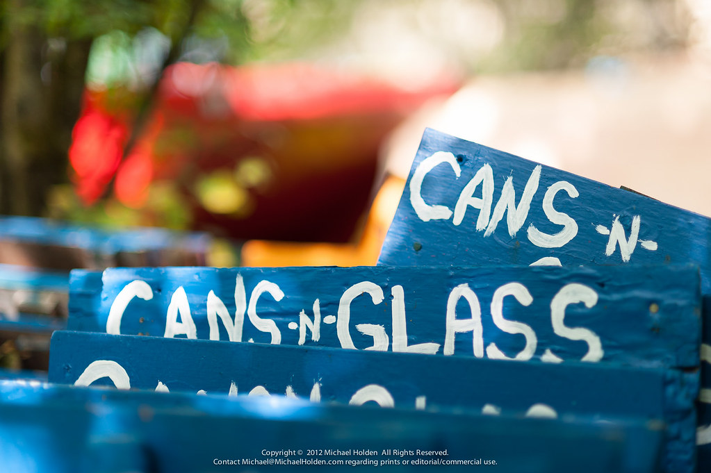 Recycling signs for Cans 'n' Glass at Oregon Country Fair … Flickr