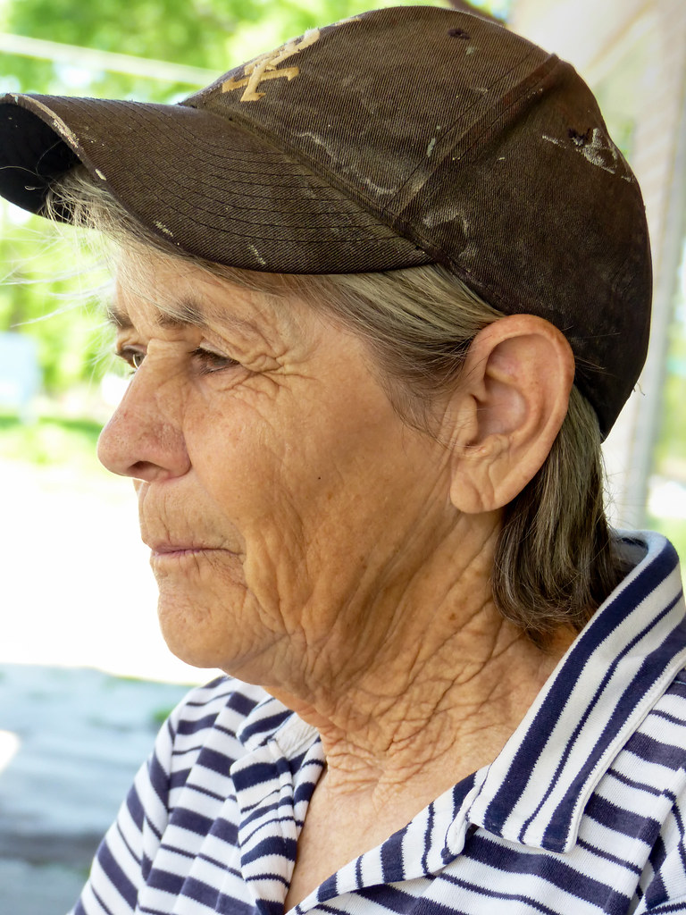 Jill On Route 66 at the Sprague Super Service gas station … Flickr