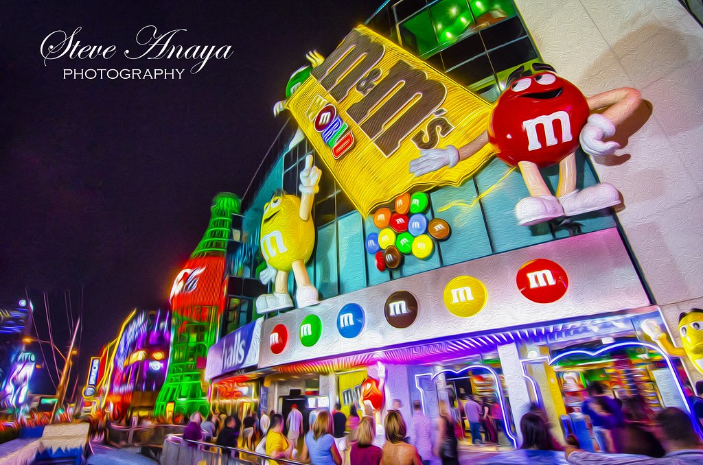 M&M World Las Vegas Blvd Las Vegas, NV steveanaya