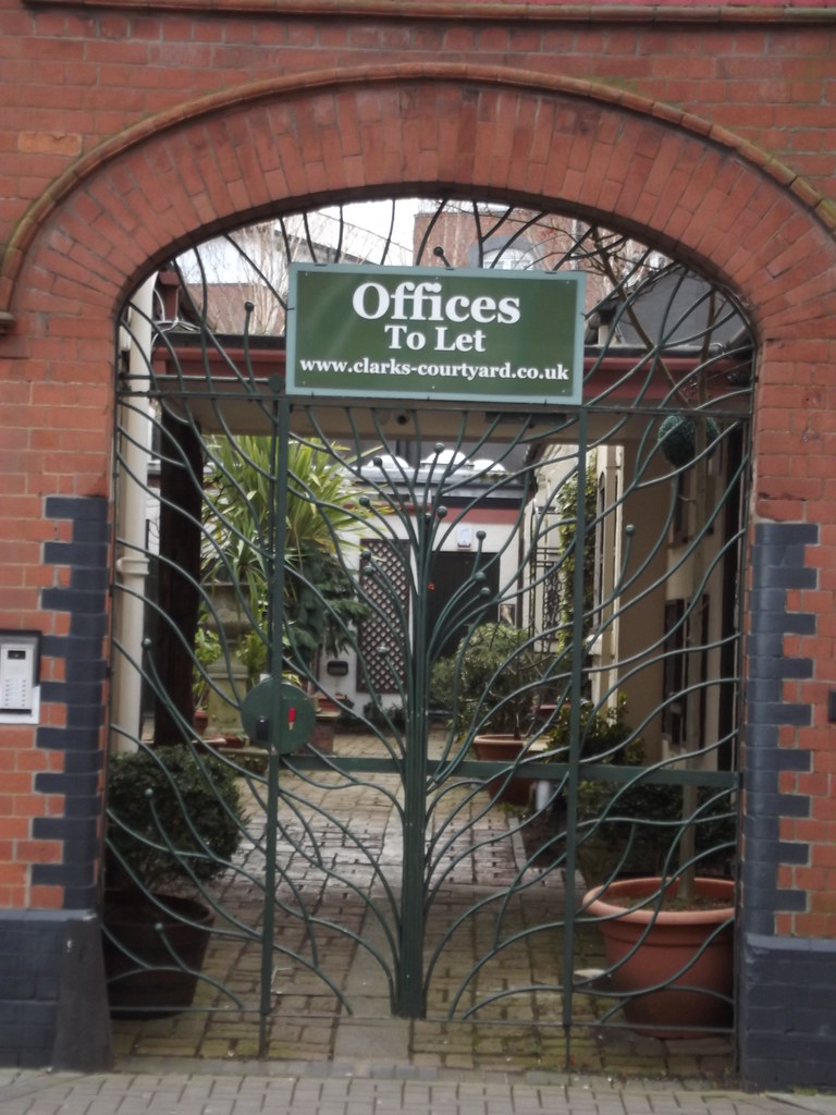 Clarks Courtyard 145 Granville Street, Birmingham gates sculpture