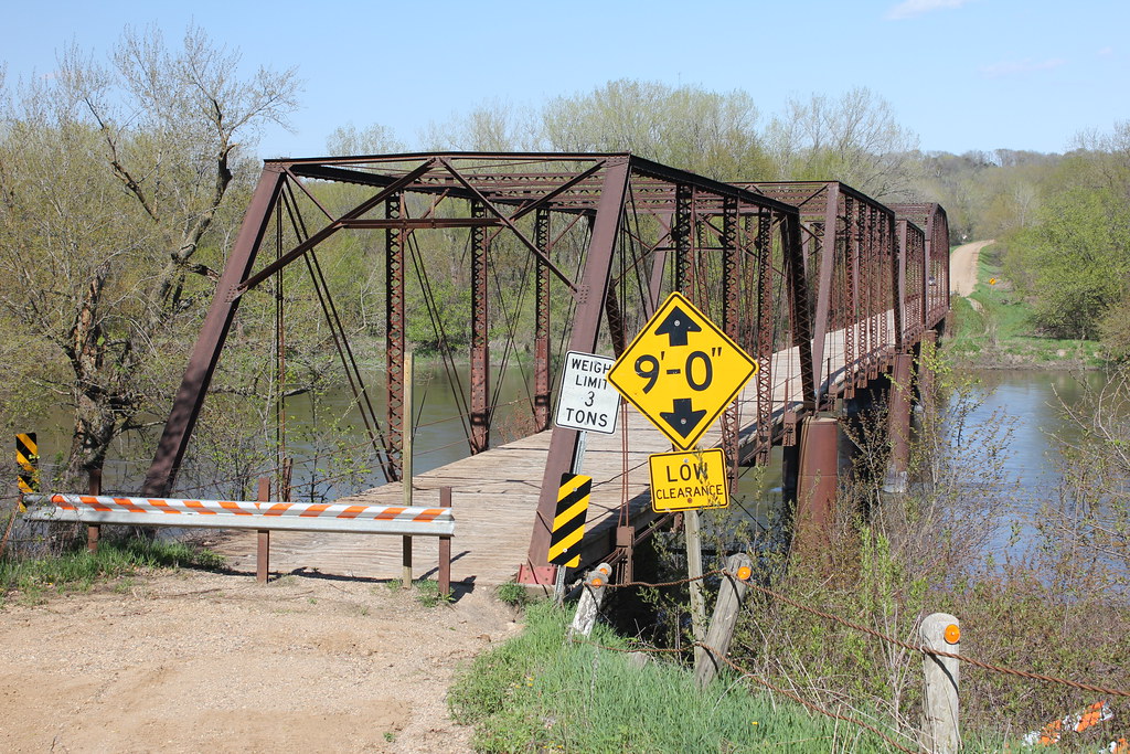 Wagon Wheel Bridge rural Boone, IA Tom McLaughlin Flickr